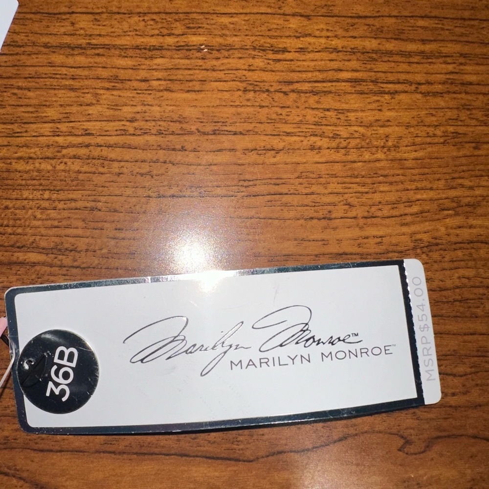 Marilyn Monroe Women’s Super Soft Rose Leopard Push Up No Show Bra Size 36B - Picture 3 of 4